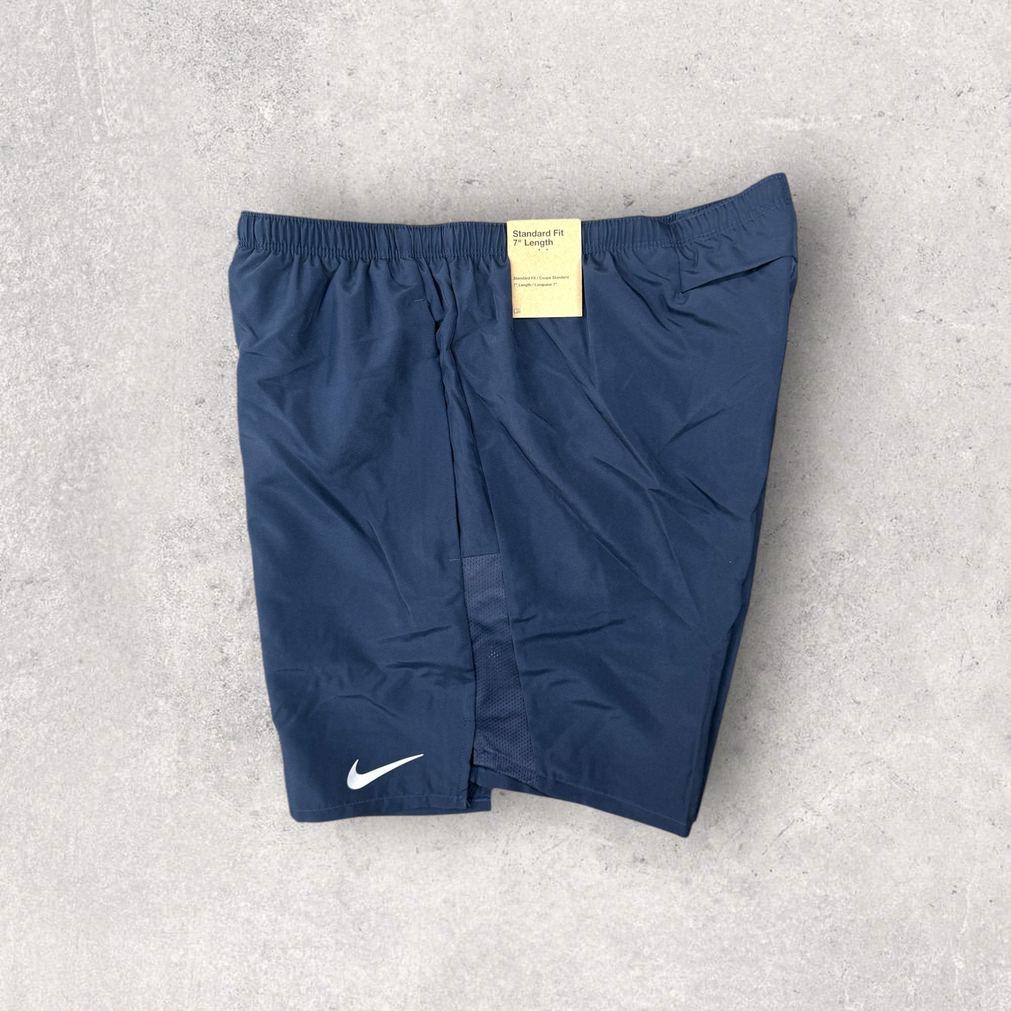 NIKE CHALLENGER SHORT 7 INCH - NAVY