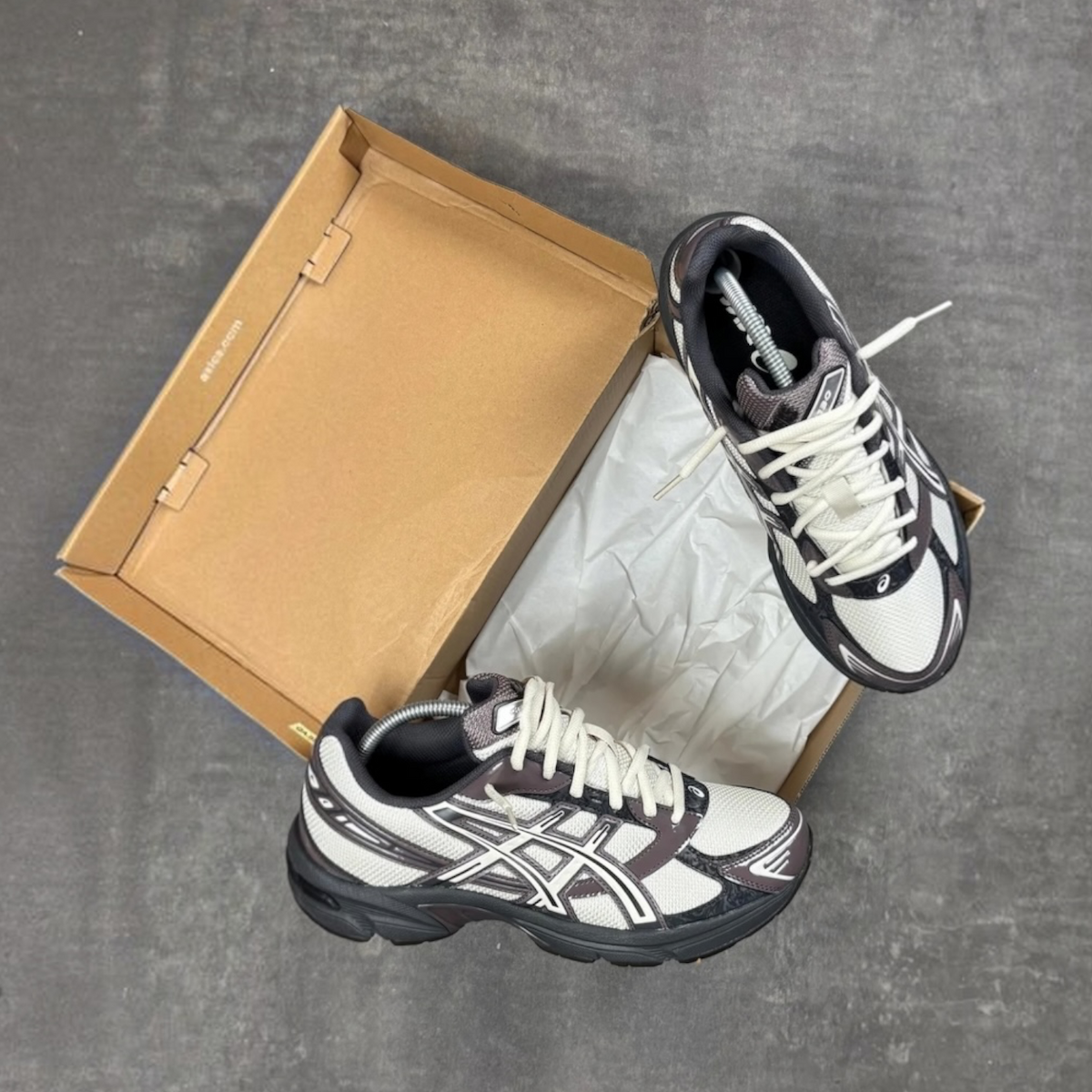 Asics Gel 1130 Oatmeal Obsidian