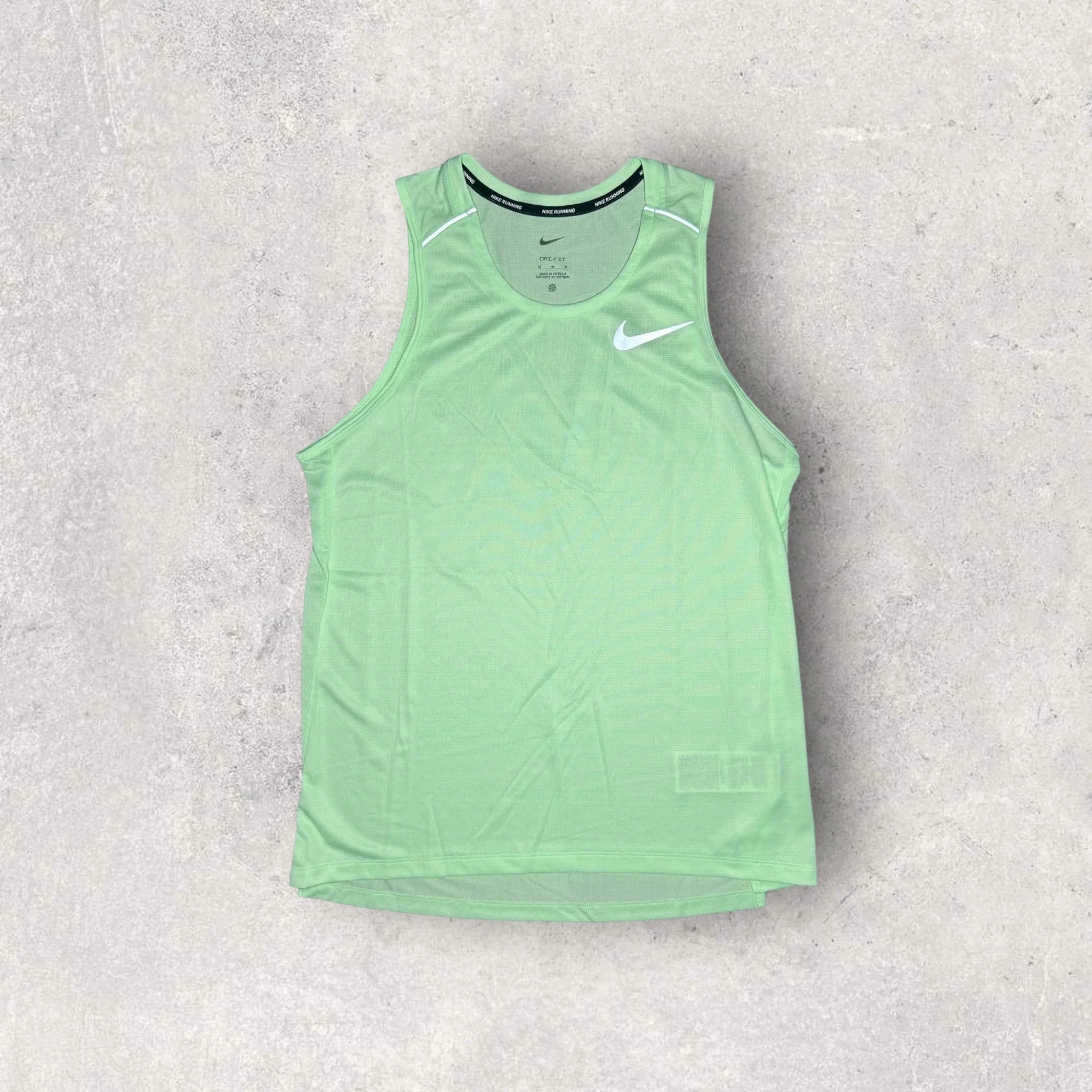 NIKE MILER VEST & 5’ CHALLENGER SHORT SET - VAPOUR GREEN