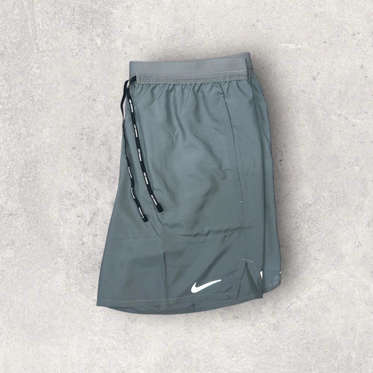 NIKE MILER 1.0 / STRIDE FLEX SHORT SET - ADOBE/GREY