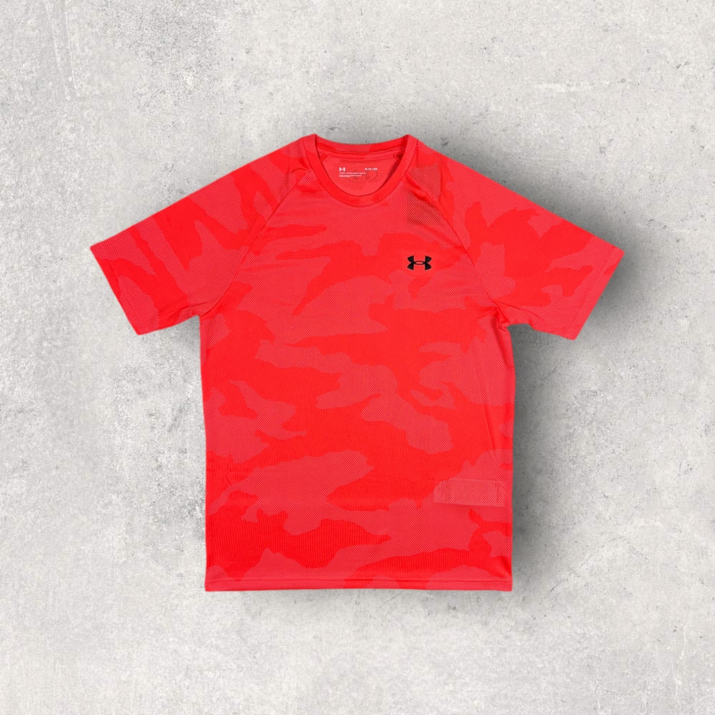 UNDER ARMOUR JACQUARD T-SHIRT
- CRIMSON