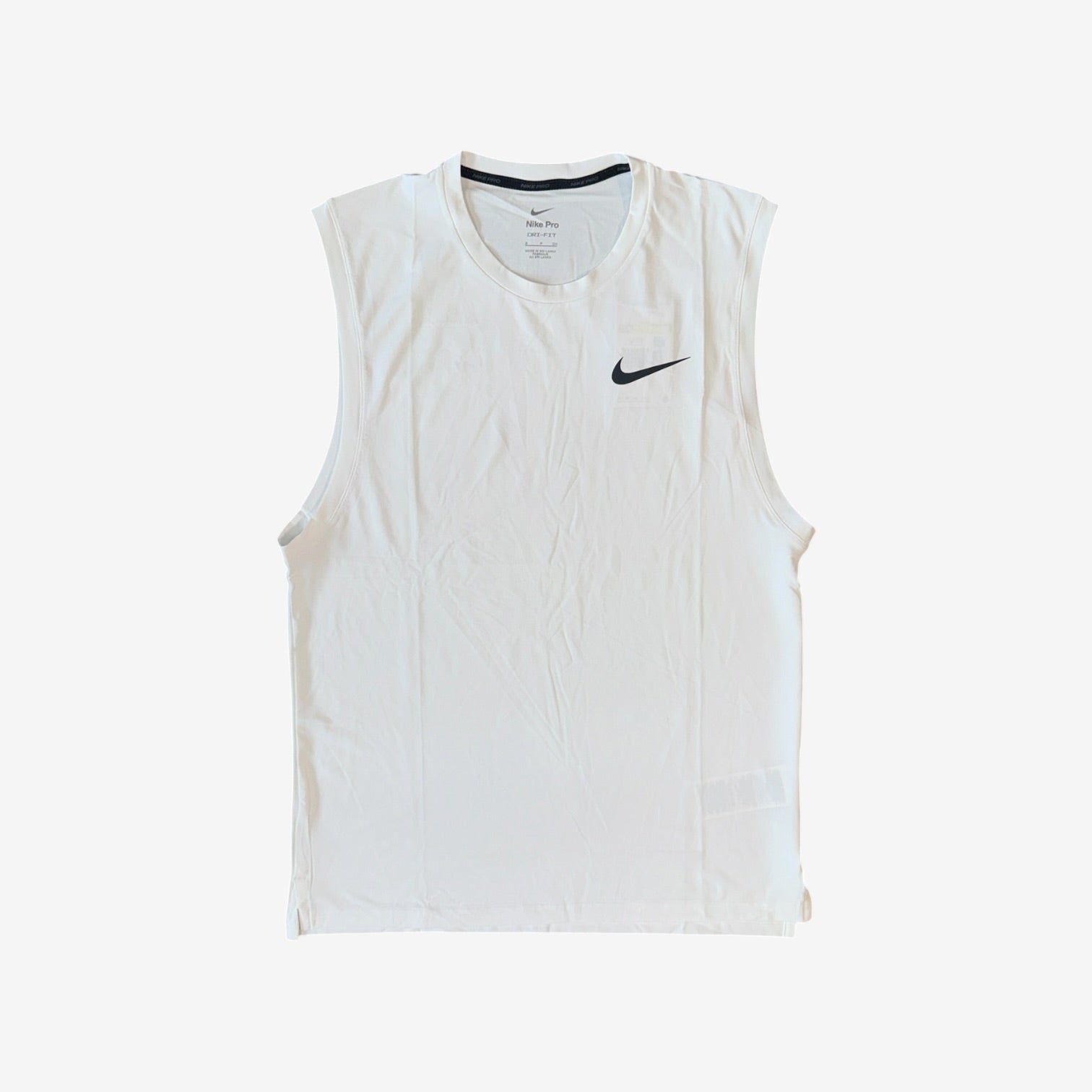 NIKE PRO DRI-FIT VEST & CHALLENGER SHORTS - WHITE/BLACK