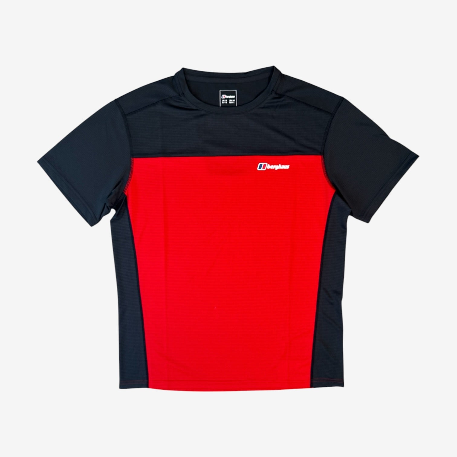 BERGHAUS TECH SHORT SET - RED/BLACK