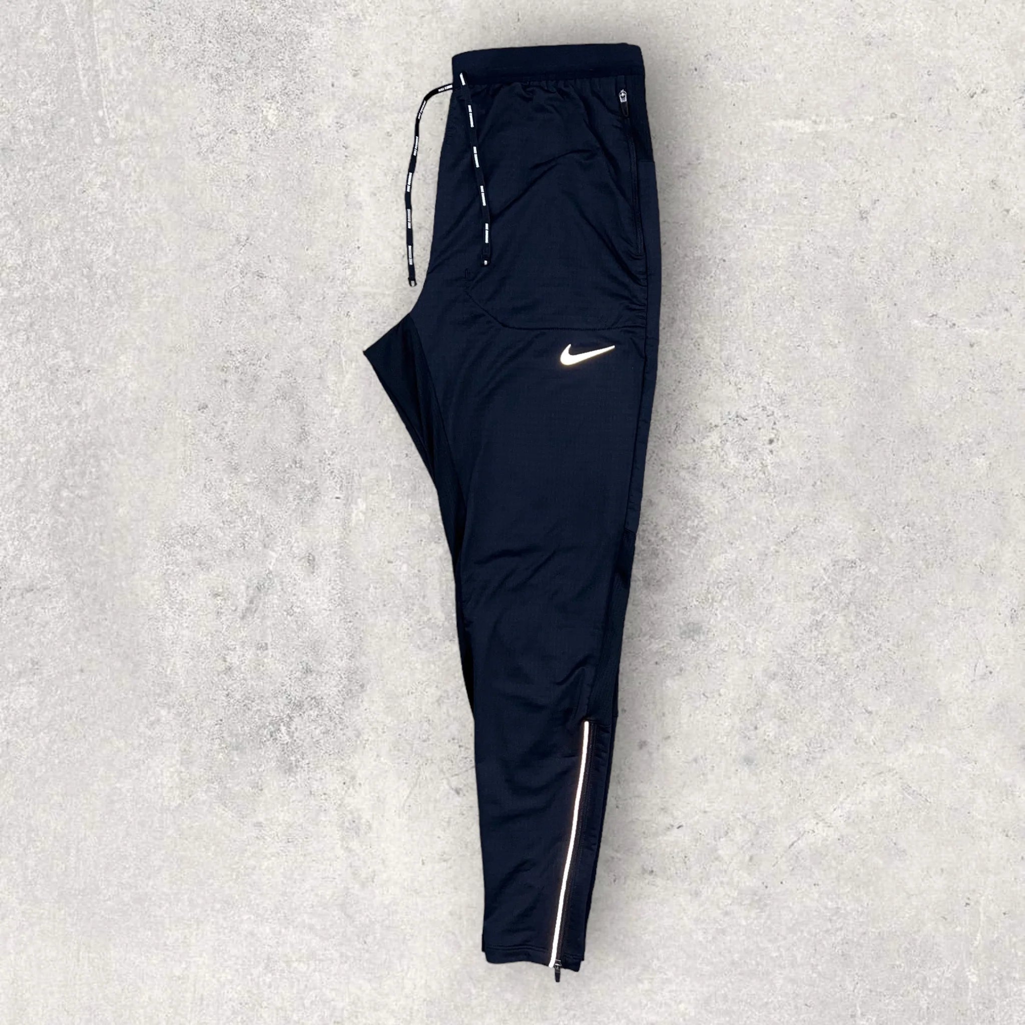 NIKE MILER SS DYE OPTI YELLOW / PHENOM ELITE BLACK PANTS