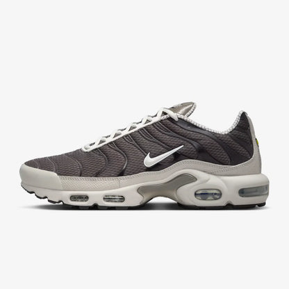 NIKE AIR MAX PLUS TN - YEAR OF THE SNAKE