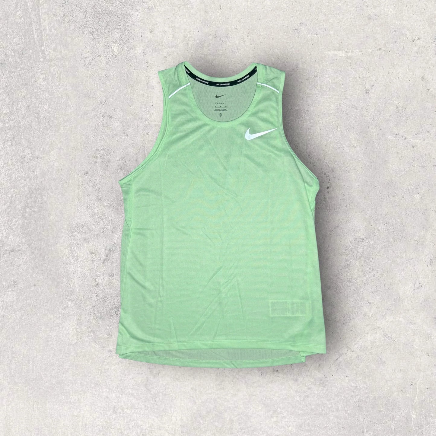 NIKE MILER VEST & 5’ CHALLENGER SHORT SET - VAPOUR GREEN