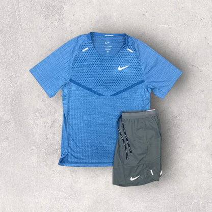 NIKE TECH KNIT T-SHIRT & STRIDE FLEX SHORT SET - BLUE/GREY