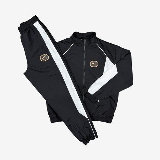 NIKE AIR WOVEN TRACKSUIT - BLACK/WHITE
