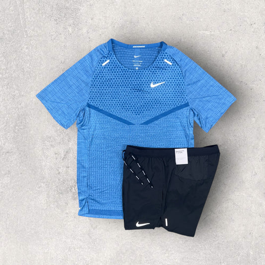 NIKE TECH KNIT T-SHIRT & STRIDE FLEX 5 SHORTS- BLUE/BLACK