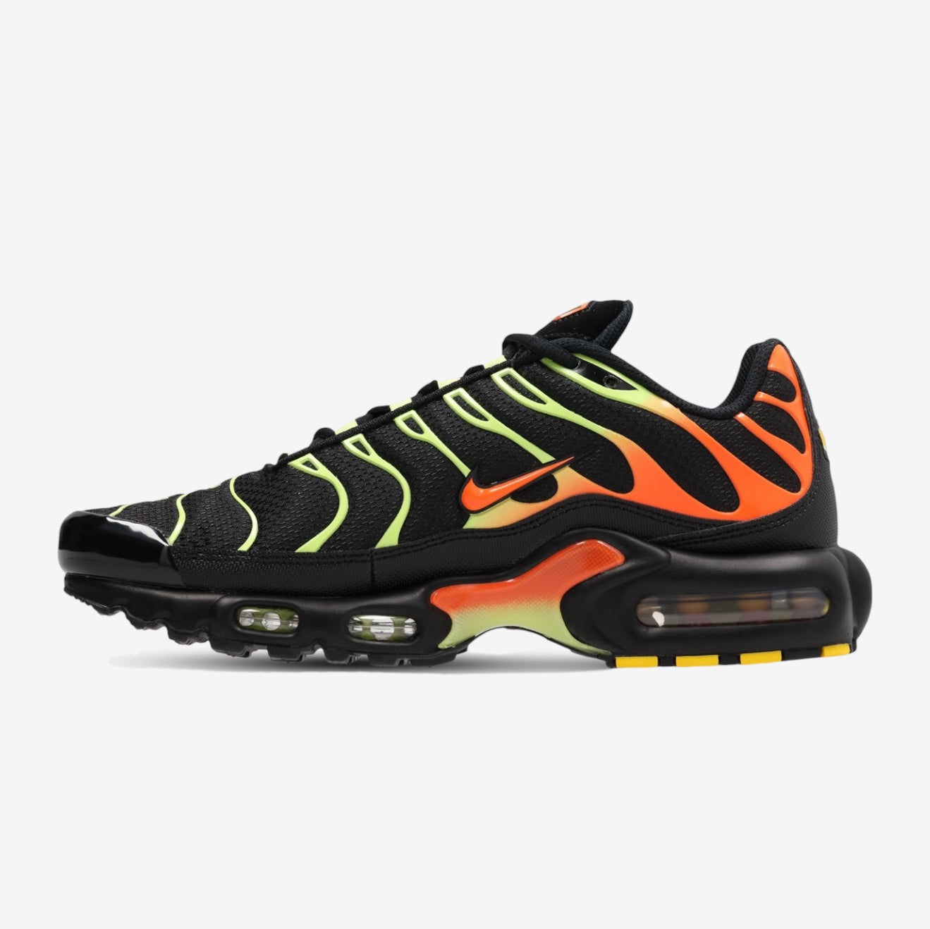 NIKE AIR MAX PLUS TN - BLACK HYPER CRIMSON