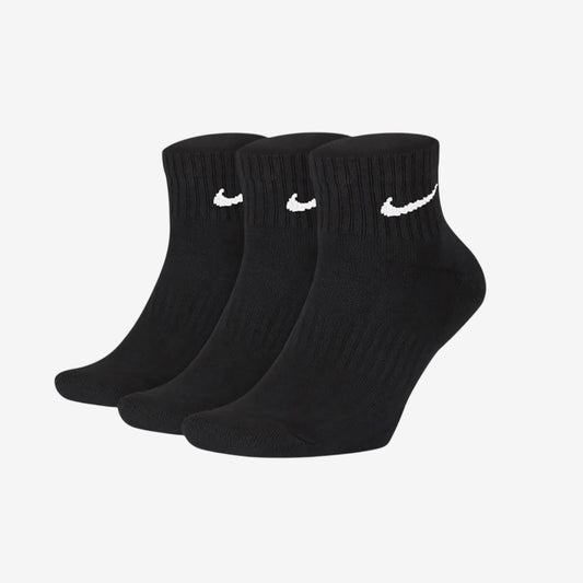 NIKE EVERYDAY CUSHIONED ANKLE SOCKS - BLACK