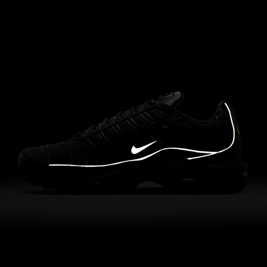 NIKE AIR MAX PLUS TN - 3M REFLECTIVE STRIP