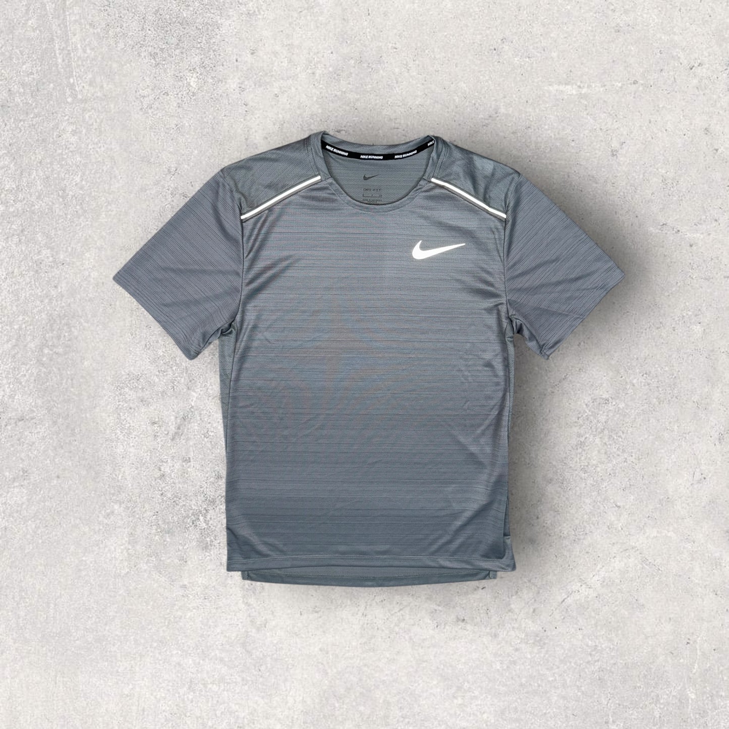 NIKE MILER 1.0 T-SHIRT / SHORT SET - GREY