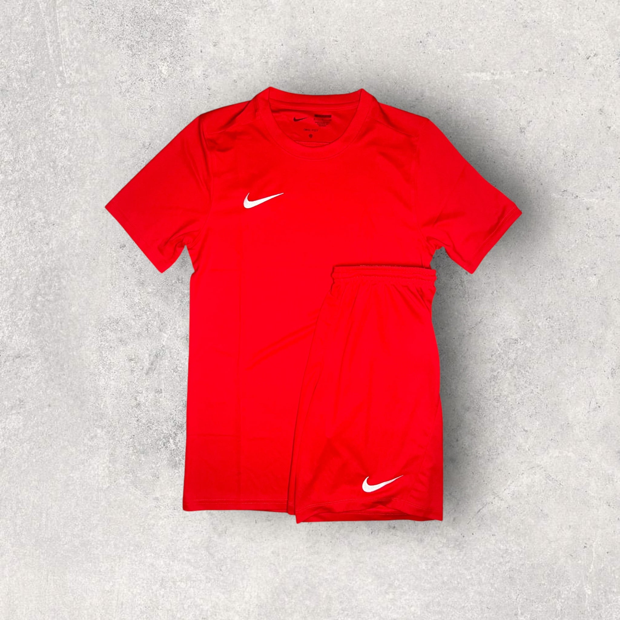 NIKE DRI-FIT SET - T-SHIRT & SHORTS - BRIGHT RED