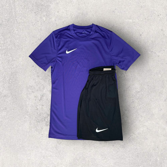 NIKE DRI-FIT SET - T-SHIRT & SHORTS - PURPLE/BLACK