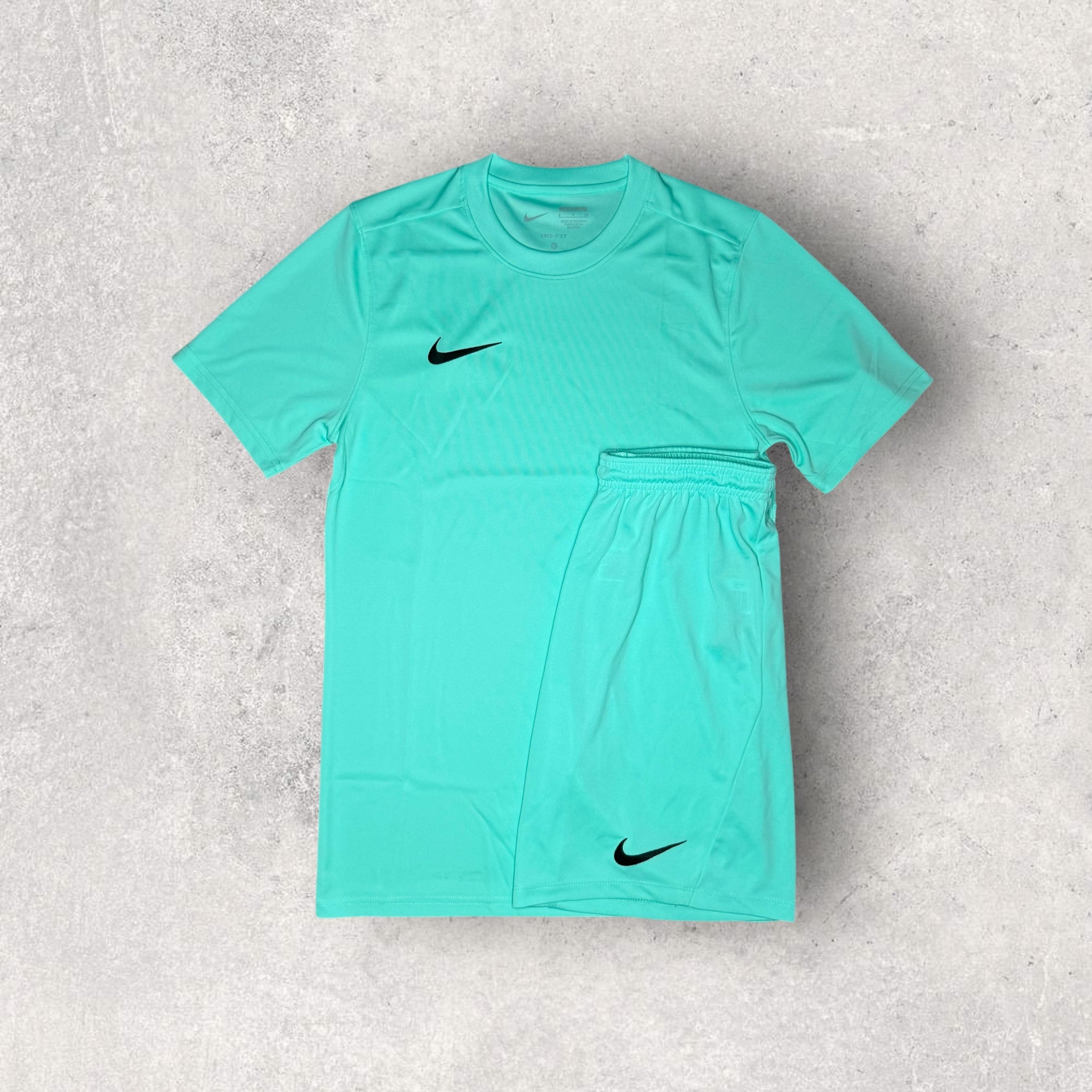 NIKE DRI-FIT SET - T-SHIRT & SHORTS - TEAL